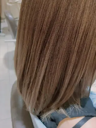 ミディアム はらだ ともこ☺︎のヘアスタイル