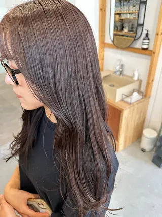 ロング カラー 松本 莉央のヘアスタイル