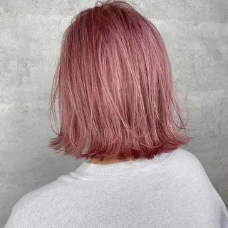 ミディアム カラー _WHITE 天王寺のヘアスタイル