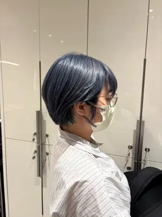 ショート カラー 小顔ショート✨️ RIEのヘアスタイル