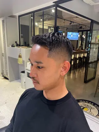 ショート メンズ FRANK’S BARBER&BEER CLUB 日比谷店所属・TAKU /フェード/パーマのヘアスタイル