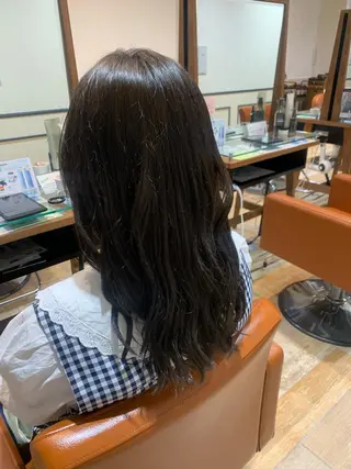 カラー 須藤 向日葵のヘアスタイル