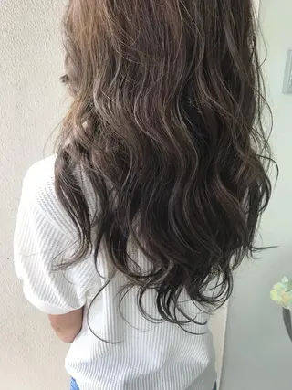 ロング カラー 中村 瑞希のヘアスタイル