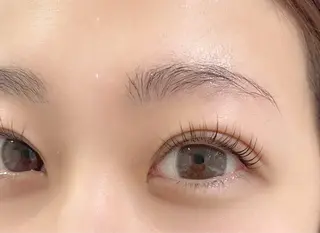 パーマ hair studio rehat所属・まつ毛🎀アイブロウ IZUのマツエク・マツパデザイン