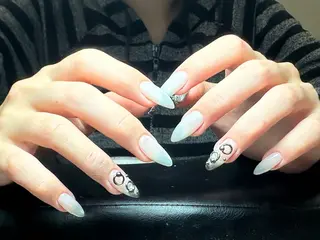 ネイル Eveネイル チップスカルプ専門店のネイルデザイン