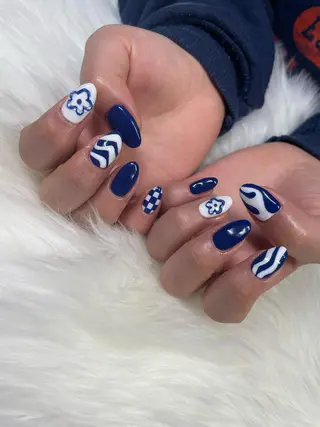 ロング カラー ヘアアレンジ キッズ ネイル マツエク・マツパ 福田 加奈のネイルデザイン