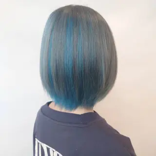 ショート カラー GLOSS 心斎橋 山上のヘアスタイル