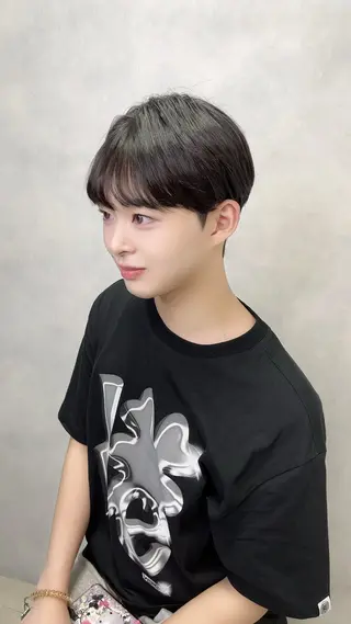 パーマ メンズ 大阪韓国メンズ特化 LUNAのヘアスタイル