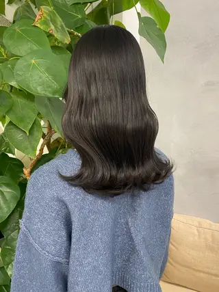 セミロング カラー Sopi所属・JESSI / Sopiのヘアスタイル