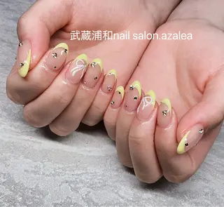 ネイル R inのネイルデザイン