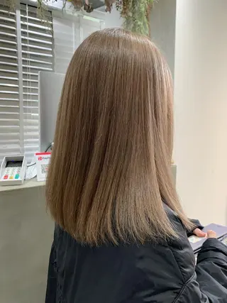 ミディアム カラー ヘアアレンジ kei/透明感カラー /ベージュ/髪質改善のヘアスタイル