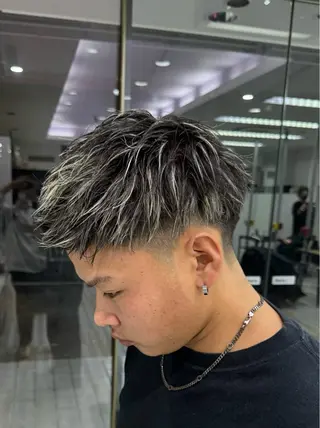 ショート カラー メンズ 【メンズ特化】岩瀬 武【メンズパーマ】のヘアスタイル