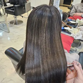 カラー 伊藤 翼のヘアスタイル