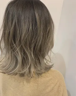 ミディアム カラー Lolonois梅田 /Okazaki:)のヘアスタイル