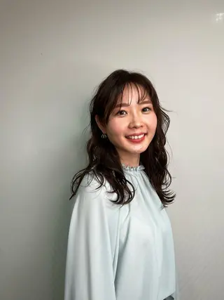 ロング カラー ヘアアレンジ ウスイマイコ カット/ケアカラーのヘアスタイル