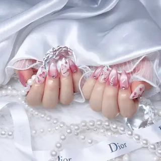 ネイル Yudia🦋 azuのネイルデザイン