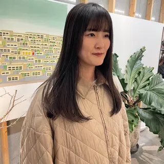 セミロング casane所属・暖色・前髪カット 🎗️佐藤ゆみこのヘアスタイル