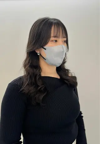 ロング パーマ コテ巻き風パーマ/ キミシマカイトのヘアスタイル