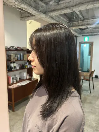 カラー かんだい colorのヘアスタイル
