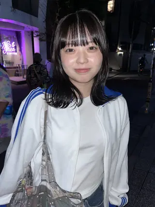 ミディアム カラー スッと馴染むhair /ヨシダトモキのヘアスタイル