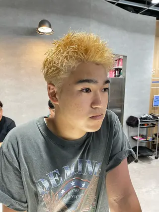 ショート カラー メンズ 垢抜けハイトーン☀/ 笑顔の美容師/しゅんのヘアスタイル