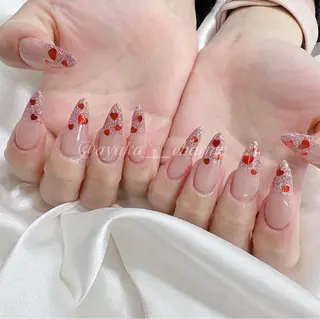 ネイル 青山 彩花のネイルデザイン