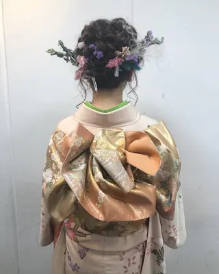 イシカワ エリナのヘアスタイル