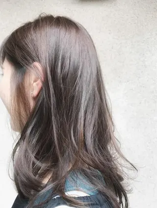 セミロング カラー vato マンツーマンサロンのヘアスタイル