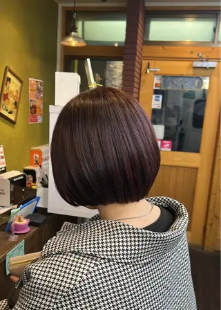 カラー 成安 雪菜のヘアスタイル