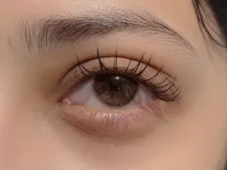 マツエク・マツパ Blossomミカ 🦋眉マツパマツエクのマツエク・マツパデザイン