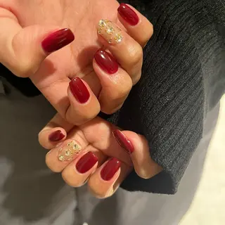 ネイル 小川 奈々花のネイルデザイン