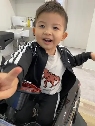 キッズ キッズヘアー ルッツのヘアスタイル