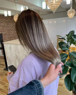 ロング カラー Tao所属・藤川 大智のヘアスタイル