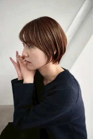 ショート soigné 表参道【ソワネ】所属・🖱️透明感カラー ×髪質改善Rikyuのヘアスタイル