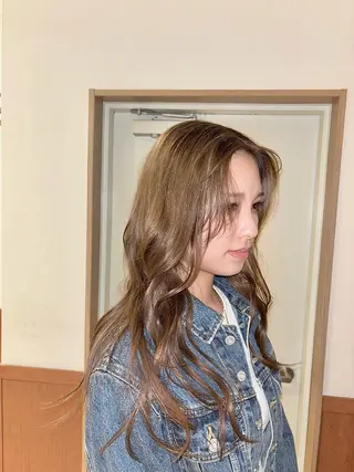 カラー 📍JR奈良/ ブリーチ/佐藤有哉のヘアスタイル