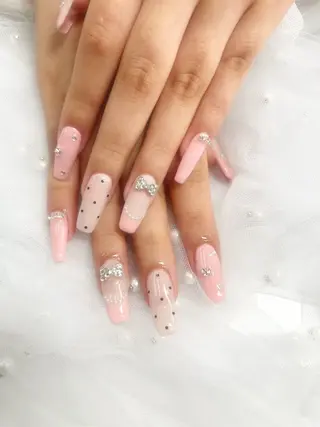 ネイル hinata池袋 🌙WOLTOKYOのネイルデザイン