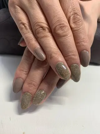 ネイル Mule Beauty Salon所属・ミュール ビューティーサロンのネイルデザイン