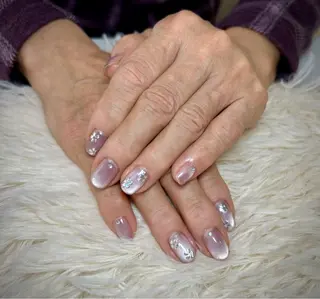 ネイル Nailsalon Latteのネイルデザイン