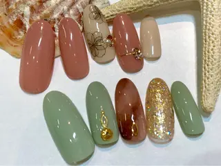 ネイル 高尾 梨花のネイルデザイン