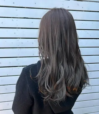 カラー girouette所属・girouette RENAのヘアスタイル