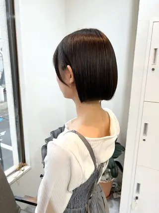 ショート カラー 🌿艶髪透明感 佐藤遥🌿のヘアスタイル