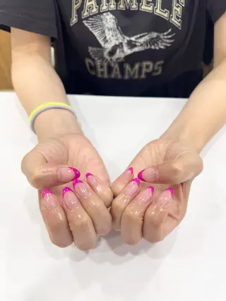 ネイル 深井 聖羅のネイルデザイン