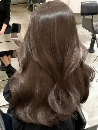 カラー 艶髪ワンホンヘア🩶 ayaha🩶のヘアスタイル