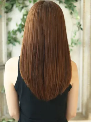 ロング 宮里 萌々のヘアスタイル