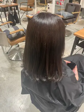 ミディアム LUNTY NAMBA 難波駅前店所属・透け感ベージュ 🪐REN🪐のヘアスタイル