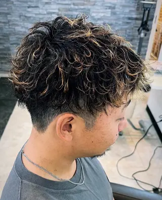 パーマ メンズ 平井 沙希のヘアスタイル