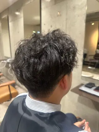 パーマ メンズ 熊瀧 彩花のヘアスタイル