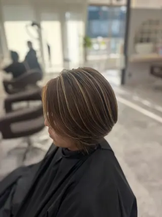 ショート カラー KEEN.所属・よこみぞ こなつのヘアスタイル