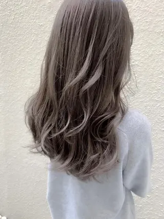 ロング カラー FERIA fam 北千里 杉本 蓮のヘアスタイル