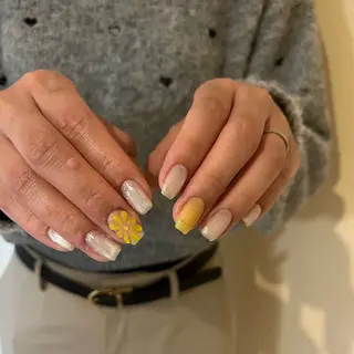 ネイル people所属・luster shihoのネイルデザイン